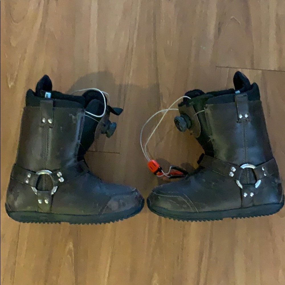 Burton X Frye snowboard boots